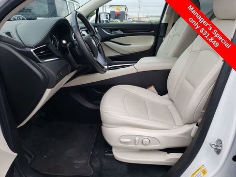 Used 2024 Buick Enclave Essence w/ Sport Touring Edition AWD/4WD image 10