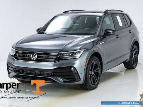 Used 2024 Volkswagen Tiguan SE R-Line FWD image 40