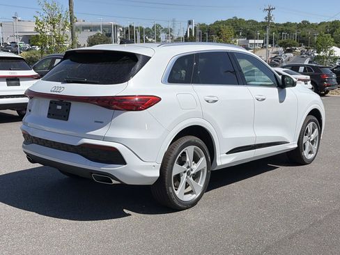 New 2026 Audi Q5 Premium Plus image 7
