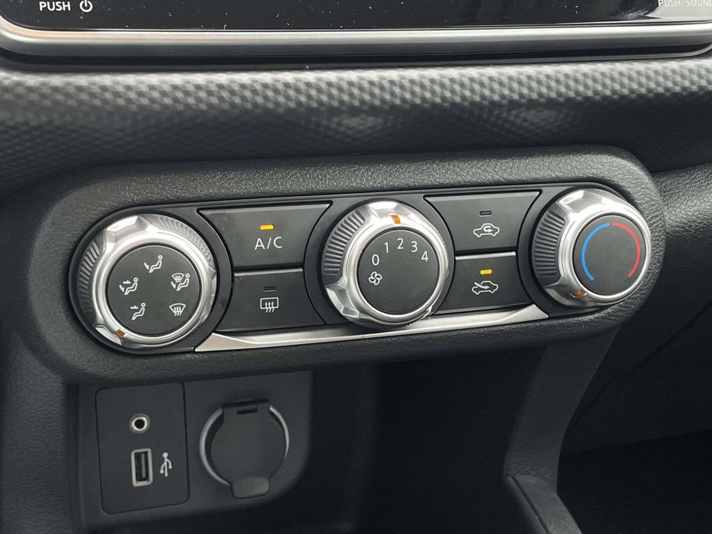 Used 2024 Nissan Kicks S FWD image 19
