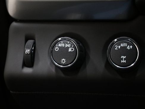 Used 2020 Chevrolet Tahoe LS image 28