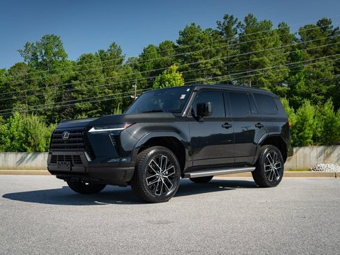 Used 2024 Lexus GX 550 w/ Accessory Package (2T) AWD/4WD image 9