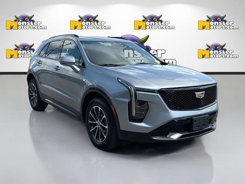 Used 2024 Cadillac XT4 Sport w/ Technology Package AWD/4WD image 3