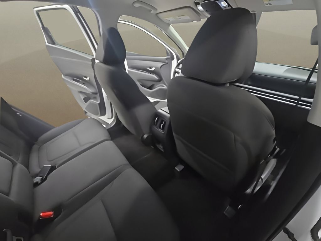 Certified 2025 Hyundai Tucson SEL AWD/4WD image 22