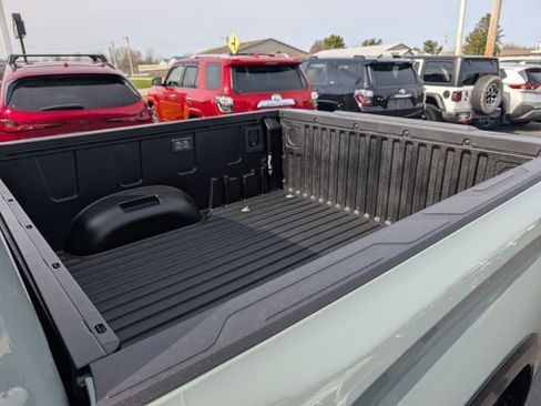 New 2026 Toyota Tundra Platinum AWD/4WD image 10