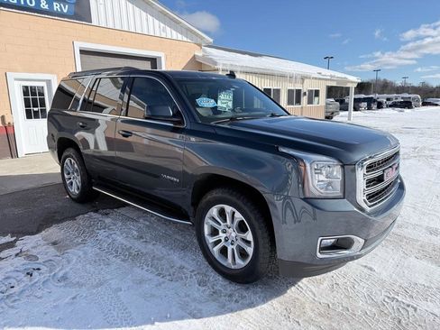 Used 2019 GMC Yukon SLT w/ HD Trailering Package image 3