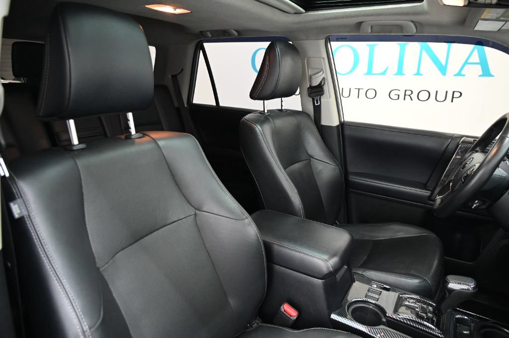 Used 2018 Toyota 4Runner Limited AWD/4WD image 22