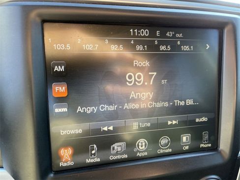 Used 2016 RAM 1500 Outdoorsman image 16