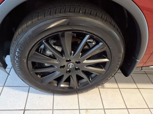 Used 2024 Nissan Murano SL AWD/4WD image 5