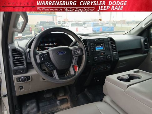Used 2015 Ford F150 XL w/ Equipment Group 101A Mid image 9