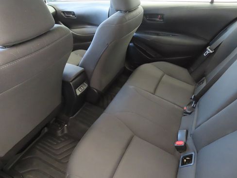 Used 2024 Toyota Corolla LE FWD image 21