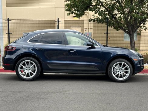 Used 2017 Porsche Macan S AWD/4WD image 7