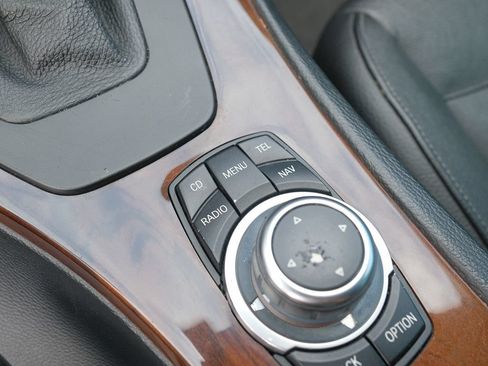 Used 2011 BMW 328i Sedan RWD image 25