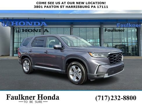 Certified 2025 Honda Pilot EX-L image 1