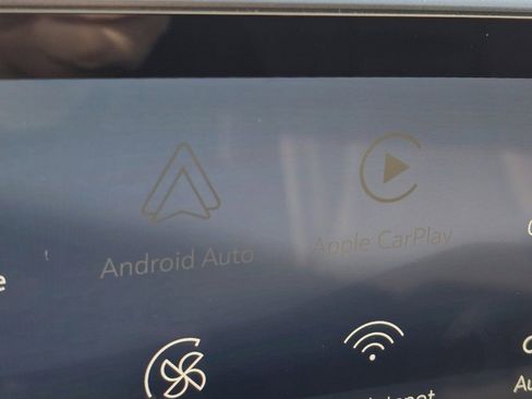 Used 2025 Buick Envision Preferred image 3