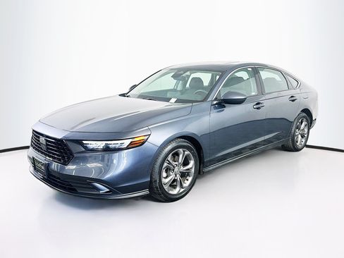 Used 2024 Honda Accord EX image 3