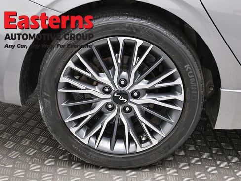 Used 2022 Kia Forte GT-Line w/ GT-Line Premium Package image 31