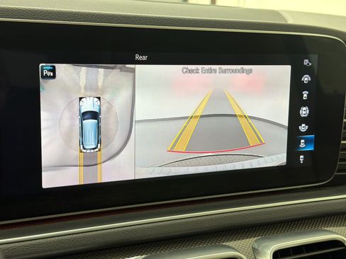 Used 2020 Mercedes-Benz GLE 350 4MATIC image 23