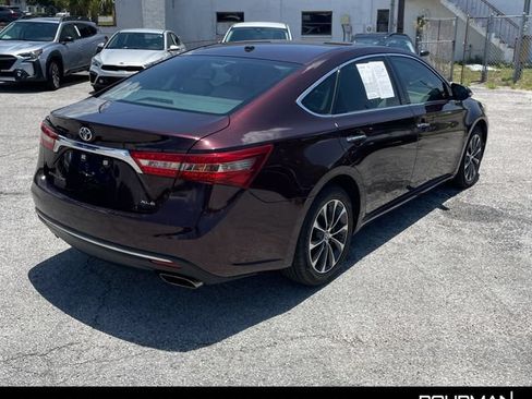 Used 2016 Toyota Avalon XLE FWD image 5