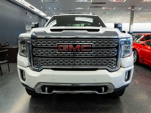 Used 2020 GMC Sierra 2500 Denali w/ Denali Ultimate Package image 2