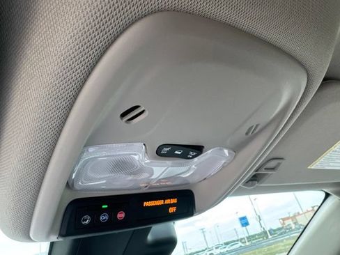 Used 2023 Buick Encore GX Select w/ Safety Package II FWD image 24