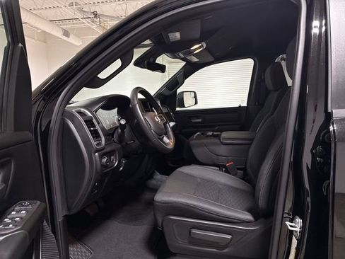 New 2026 RAM 1500 Express AWD/4WD image 19
