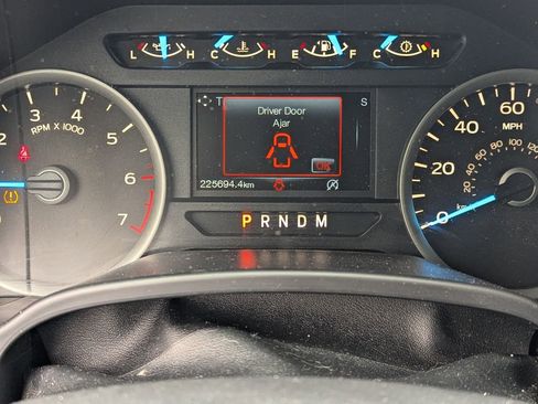 Used 2017 Ford F150 XLT w/ Trailer Tow Package AWD/4WD image 25