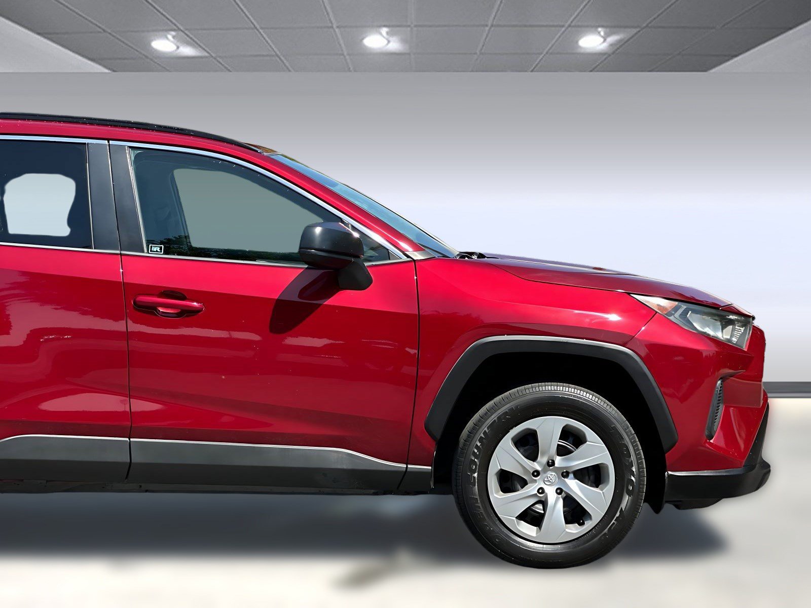 Used 2020 Toyota RAV4 LE AWD/4WD image 33