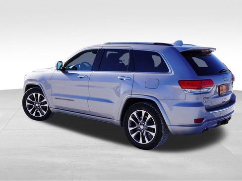 Used 2018 Jeep Grand Cherokee Overland image 8
