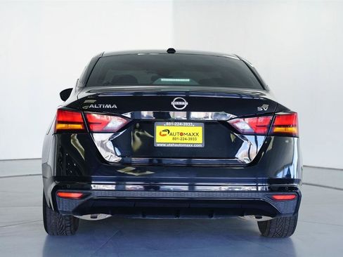 Used 2023 Nissan Altima 2.5 SV FWD image 6