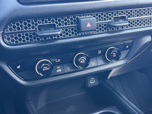 Certified 2024 Honda HR-V Sport image 14
