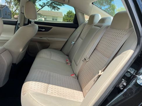 Used 2017 Nissan Altima 2.5 S w/ Power Driver Seat Package FWD image 25