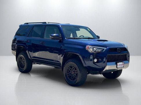 Used 2019 Toyota 4Runner TRD Off-Road Premium AWD/4WD image 3