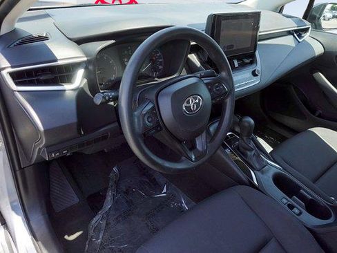 Used 2024 Toyota Corolla LE FWD image 9