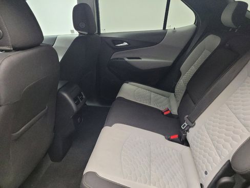 Used 2018 Chevrolet Equinox LT FWD image 18