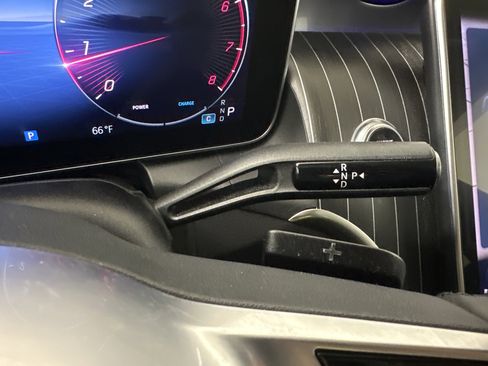 Used 2023 Mercedes-Benz GLC 300 4MATIC image 18