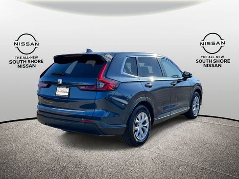 Used 2025 Honda CR-V LX image 4