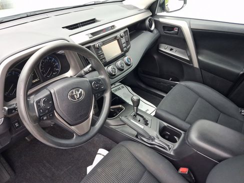 Used 2017 Toyota RAV4 LE w/ All Weather Liner Package AWD/4WD image 4