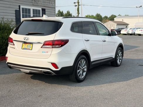 Used 2017 Hyundai Santa Fe SE w/ SE Premium Package 02 FWD image 3