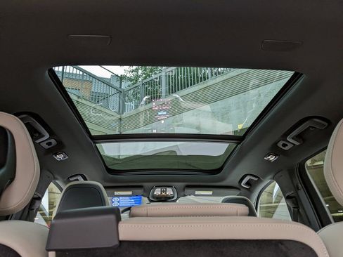 New 2026 Volvo XC90 B5 Core image 13