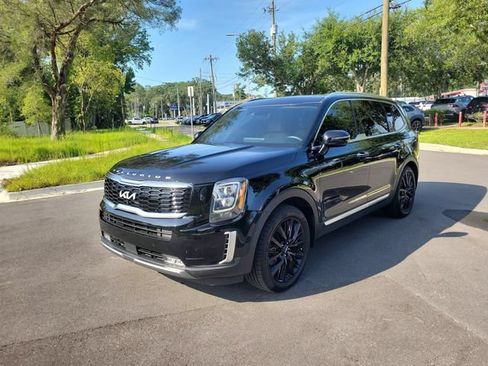 Used 2022 Kia Telluride SX w/ Towing Package FWD image 4
