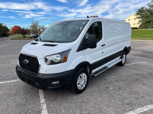 Used 2025 Ford Transit 250 Low Roof w/ Exterior Upgrade Package RWD image 5