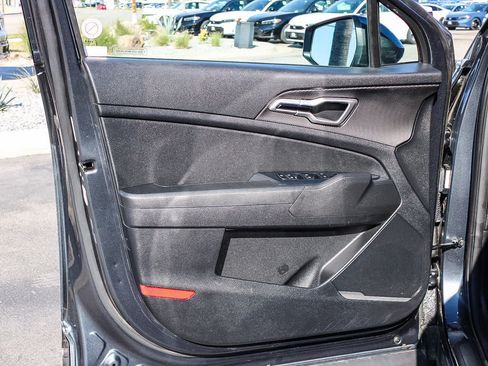 Used 2024 Kia Sportage LX image 21