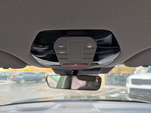 New 2025 Kia K4 LXS image 27