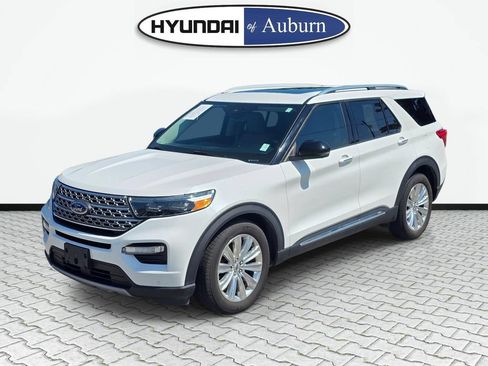 Used 2020 Ford Explorer Limited RWD image 2