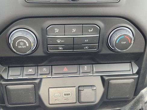 New 2026 Chevrolet Silverado 1500 W/T image 29