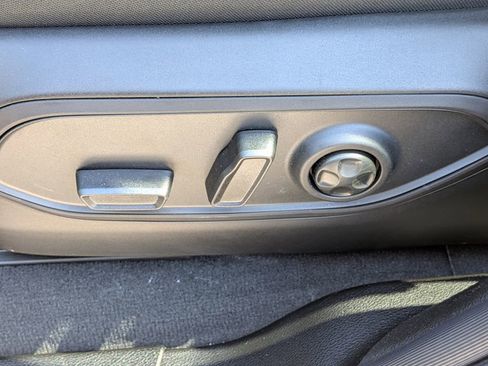 New 2026 Jeep Grand Cherokee Laredo RWD image 17