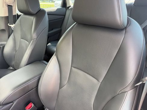 Used 2023 Honda Accord Touring image 13