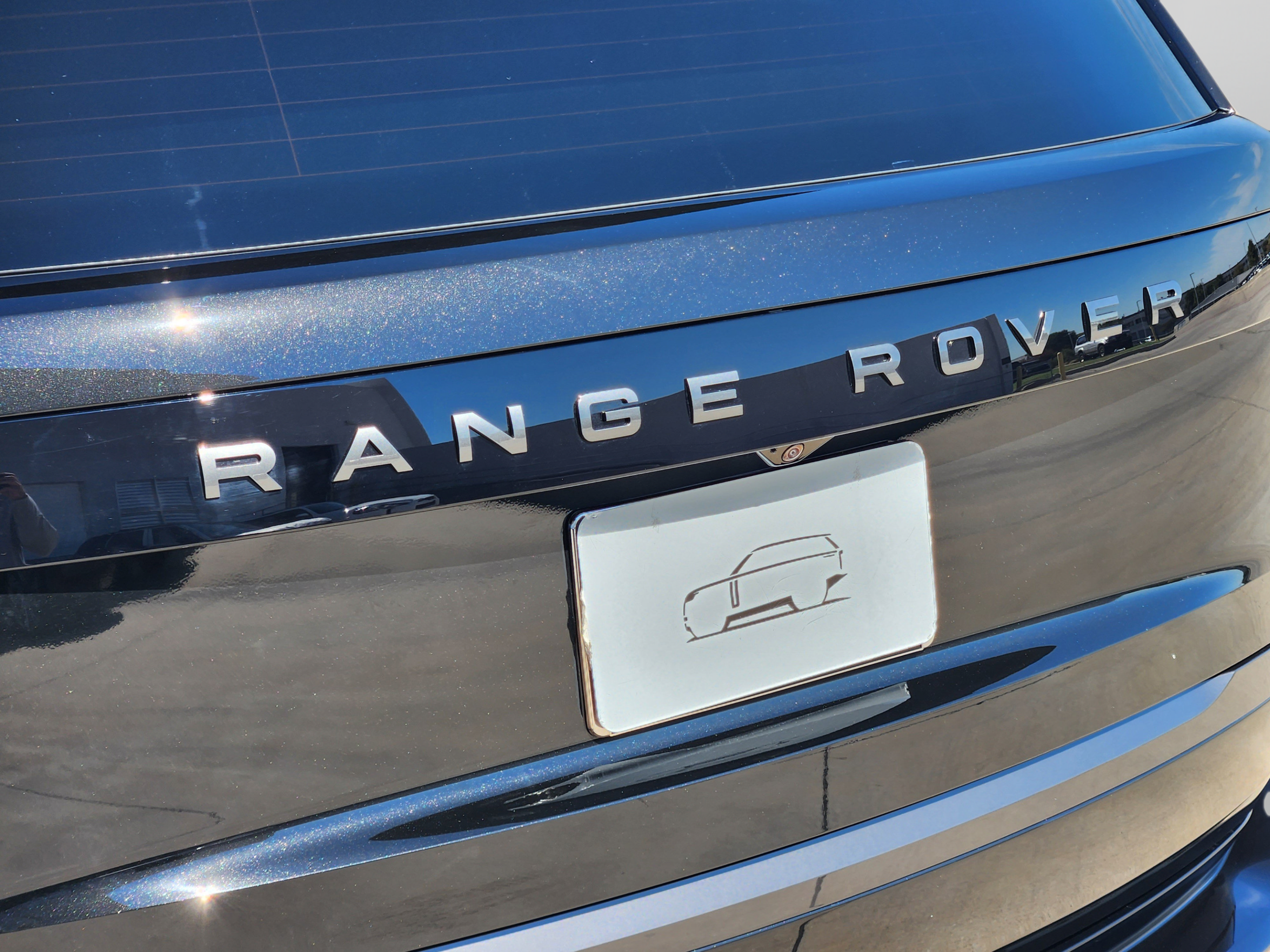 New 2026 Land Rover Range Rover Long Wheelbase SE AWD/4WD image 33