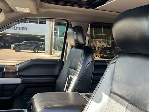 Used 2020 Ford F150 Lariat w/ Equipment Group 502A Luxury AWD/4WD image 15
